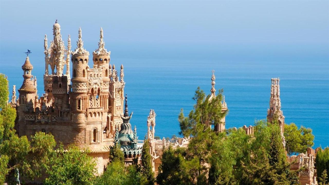 Benalbeach. 1º Linea De Playa. Benalmadena Luaran gambar
